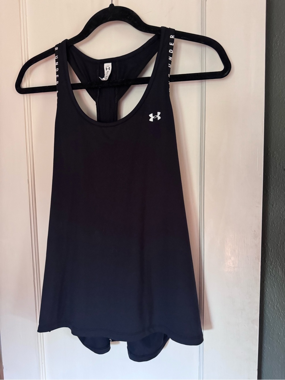 Under Armour Women's UA Knockout Racerback Tank Medium - Picture 2 of 7
